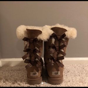 Bailey Bow Uggs